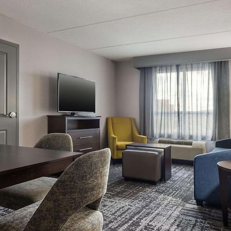 Homewood Suites By Hilton Waterloo/St. Jacobs Exterior photo