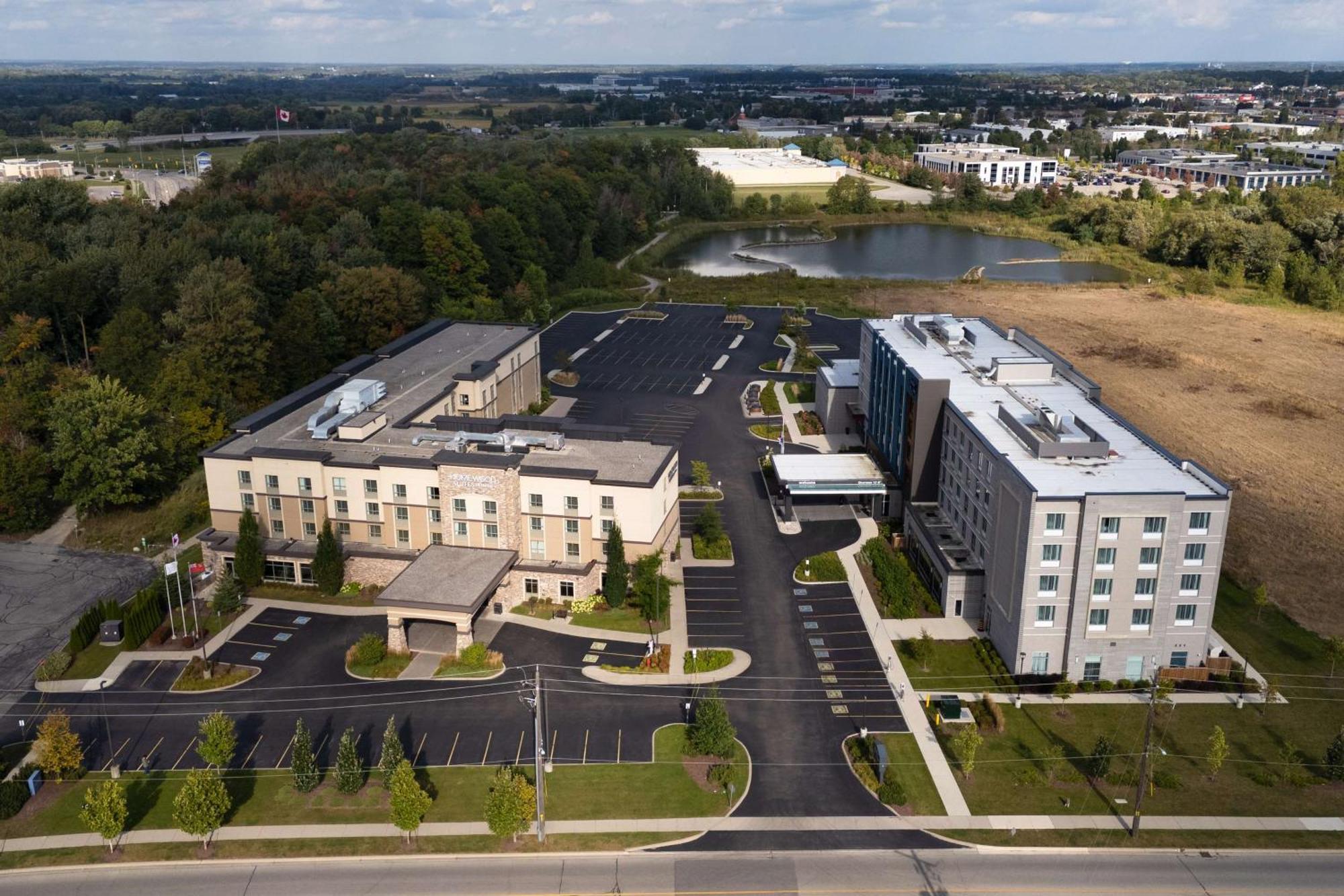 Homewood Suites By Hilton Waterloo/St. Jacobs Exterior photo