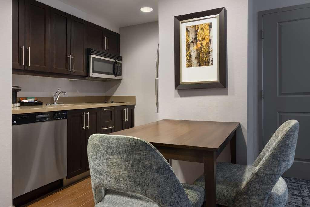 Homewood Suites By Hilton Waterloo/St. Jacobs Room photo